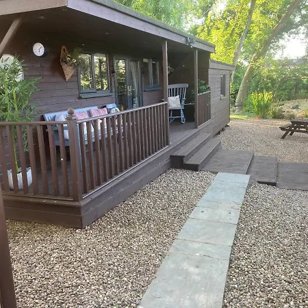 The Spinney Lodge Bubbenhall Exterior photo